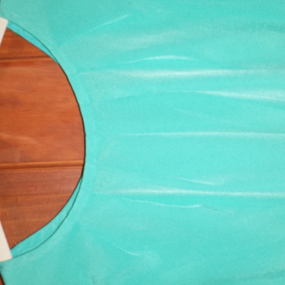 Merona woman's size SP sleeveless sheer top w front ruching, back fabric button - Picture 2 of 9